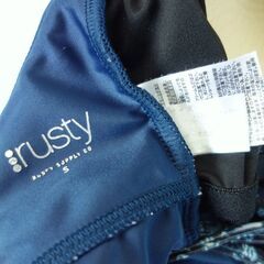 【No.1】RUSTY カップ付きヨガウェア Sサイズ ネイビー 紺の画像