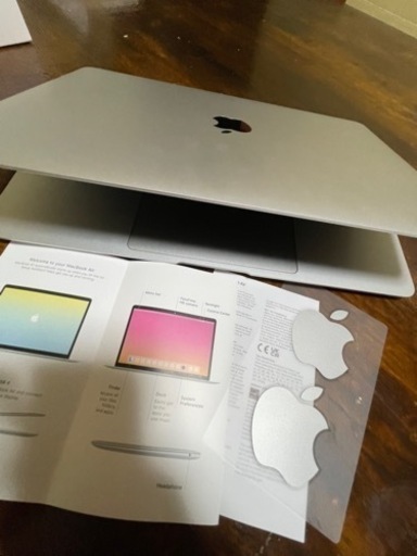 MacBook AIR 新品同様
