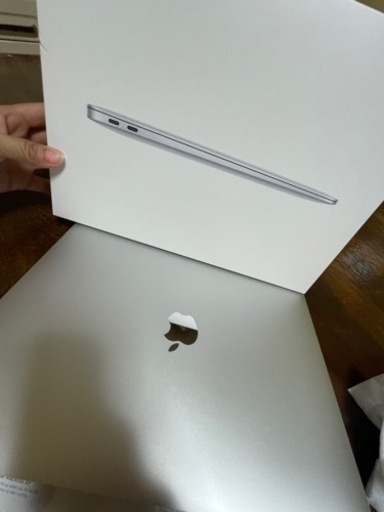 MacBook AIR 新品同様