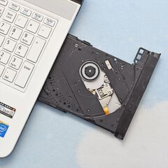 全国配送可♪ NEC Bluetooth、カメラ、WiFi搭載！ 大容量 HDD 大特価 白ノートパソコン♪ SSD換装可！ Windows10 CD DVD リモート 大容量 Web会議 WPS Office YouTube 学生 主婦 初心者さん 初期設定済み！ Excel、Word、PowerPoint☆の画像