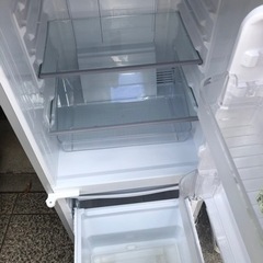 SHARP SJ-D14D-S 冷蔵庫 シルバー系 [2ドア /右開き/左開き付け替えタイプ /137L] 2018年製の画像