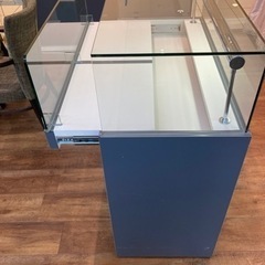 宝飾 ショーケース 収納付き(取りに来られる方限定 茨城県つくば市)の画像