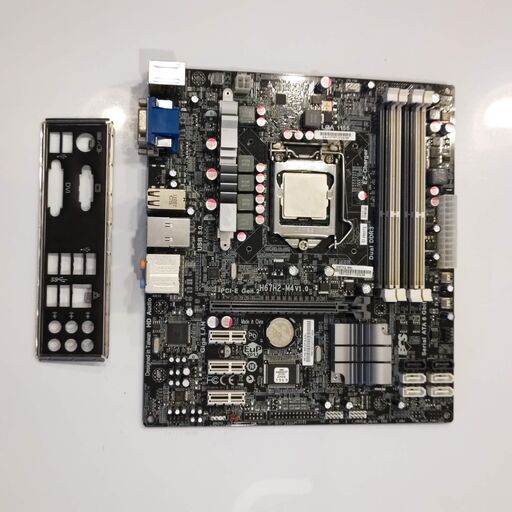 ECS H67H2-M4 V1.0 core i3 2120 プロセッサ CPU LGA1155 6Gbps SATA USB3.0 MicroATX セット販売 IOパネル付属