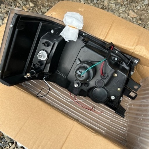 ハイエース　1〜2型　ヘッドライト