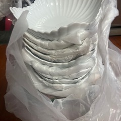 お皿の画像