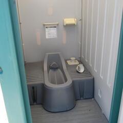 仮設トイレの画像