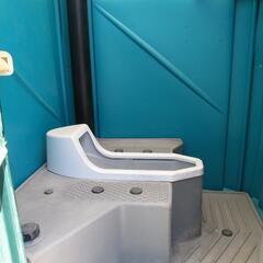 仮設トイレの画像