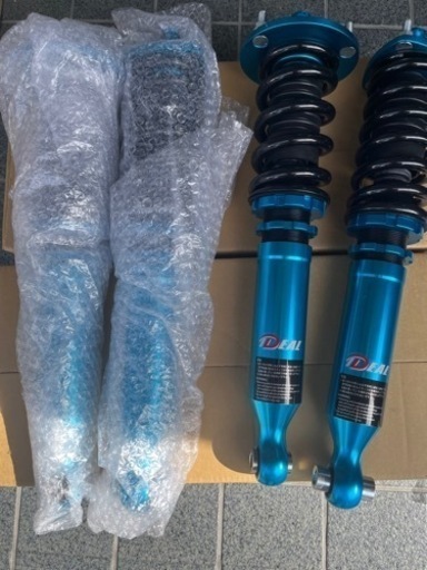 イデアル　トゥルーヴァ　車高調　クラウン　マークX