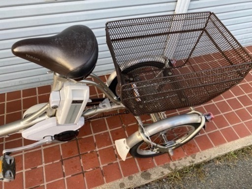 中古電動アシスト三輪車