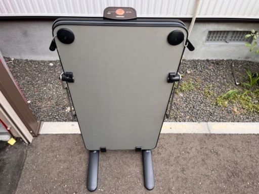 ズボンプレッサー シワ伸ばし アイロン 縦型 2014年製