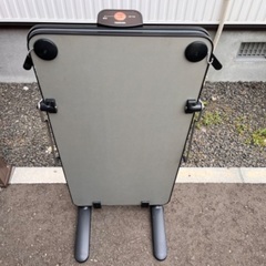 ズボンプレッサー シワ伸ばし アイロン 縦型 2014年製