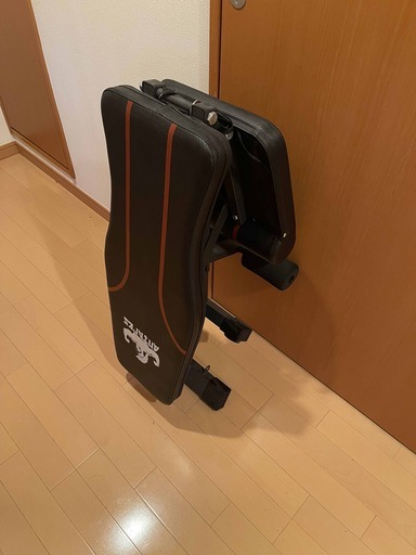 ダンベル 60kgセット（片手30kg），トレーニングベンチ付き