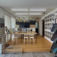 正社員クロス張り職人見習い募集の画像