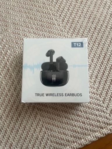 Bluetooth イヤホン　新品