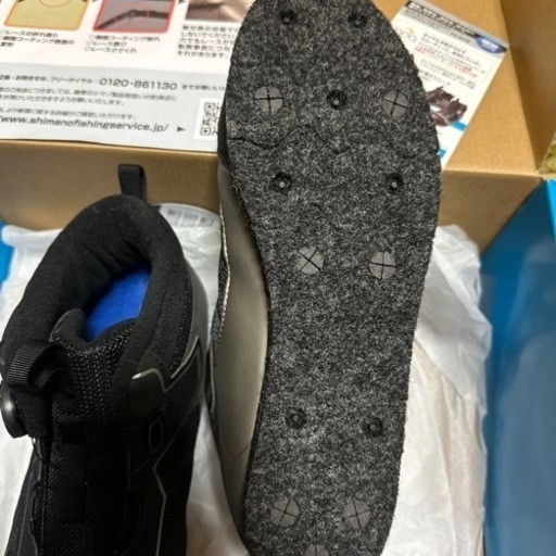 未使用、シマノ　磯靴　カットラバーピンフェルトシューズ　LT