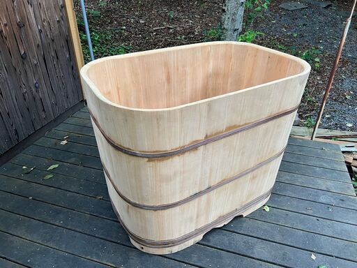 木製のお風呂桶　さわら製　サウナの水風呂に　露天風呂に