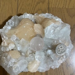 クリスタル　天然石　水晶原石