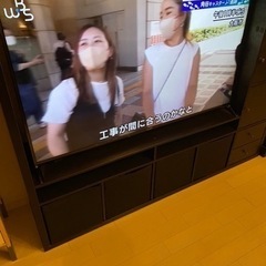 60型パナソニックハイビジョン液晶テレビ