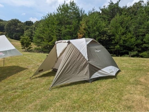 〈キャンプ用品〉テント　¥15000 Coleman
