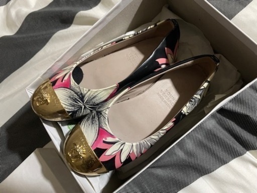 ヴェルサーチ　靴　バレーシューズ　シューズ