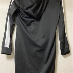 【無料】サイドライン　ワンピース 風　ジャージ(上着のみ)の画像