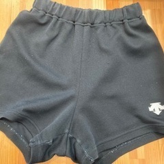 【中古品】DESCENTE短パン(ソックス2足おまけ)