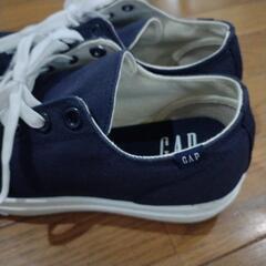 《10月末日迄》GAP スニーカー　25.0ｃｍ　紺色の画像
