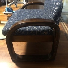 座椅子　高さ調整可の画像