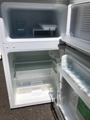 冷蔵庫、洗濯機セット販売となります。配送料金込み