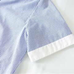 【No.62】美品 形態安定 クレリックブラウス 9号 ブルーストライプの画像