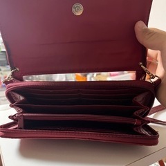 長財布　ストラップ付きの画像