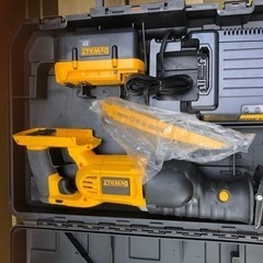 デウォルト充電式レシプロソーセットの画像