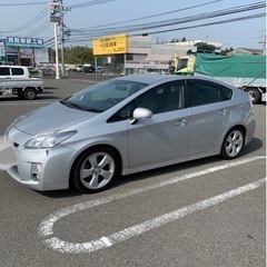 トヨタ　プリウス　の画像