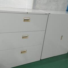 オフィス用の収納棚