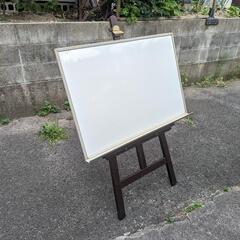 イーゼルとホワイトボード