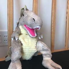 ティラノサウルスリュック