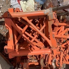 足場資材 ブラケット