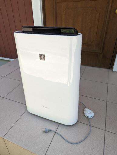 SHARP プラズマクラスター　加湿空気清浄機　KC-D70