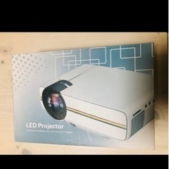 中古☆LEDプロジェクター