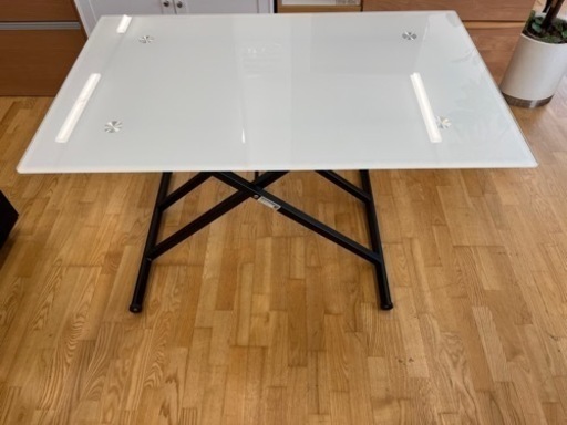 M033★ニトリ製★ガラス昇降式テーブル★ダイニングテーブル★幅1200ｍｍ