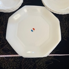白い皿　三組　3枚セット　未使用と中古品の画像