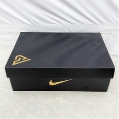 【超美品】NIKE KYRIE FLYTRAP III EP バスケットボールの画像
