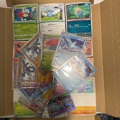ポケモンノーマルカードとキラカード