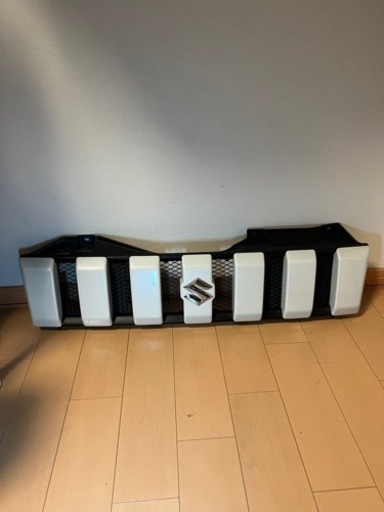 jb23w ジムニー　フロントグリル