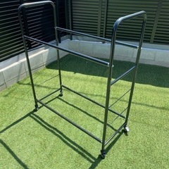 タイヤラック