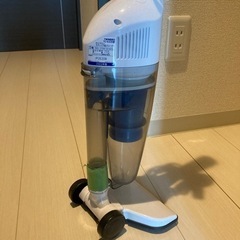 【無料】スティック掃除機 2022年製の画像