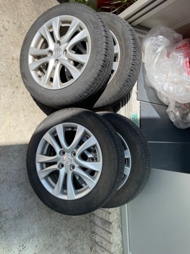 ソリオ　夏タイヤ　ホイール付き
