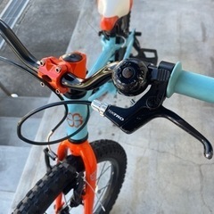 子供用自転車 20インチの画像