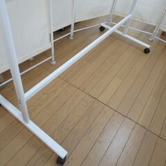 ホワイトボード/両面/キャスター付き/業務用/180×130×56/良品/中古品/J5725/の画像