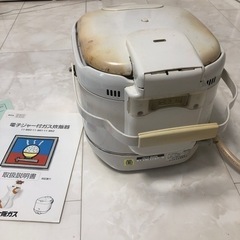 炊飯器の画像